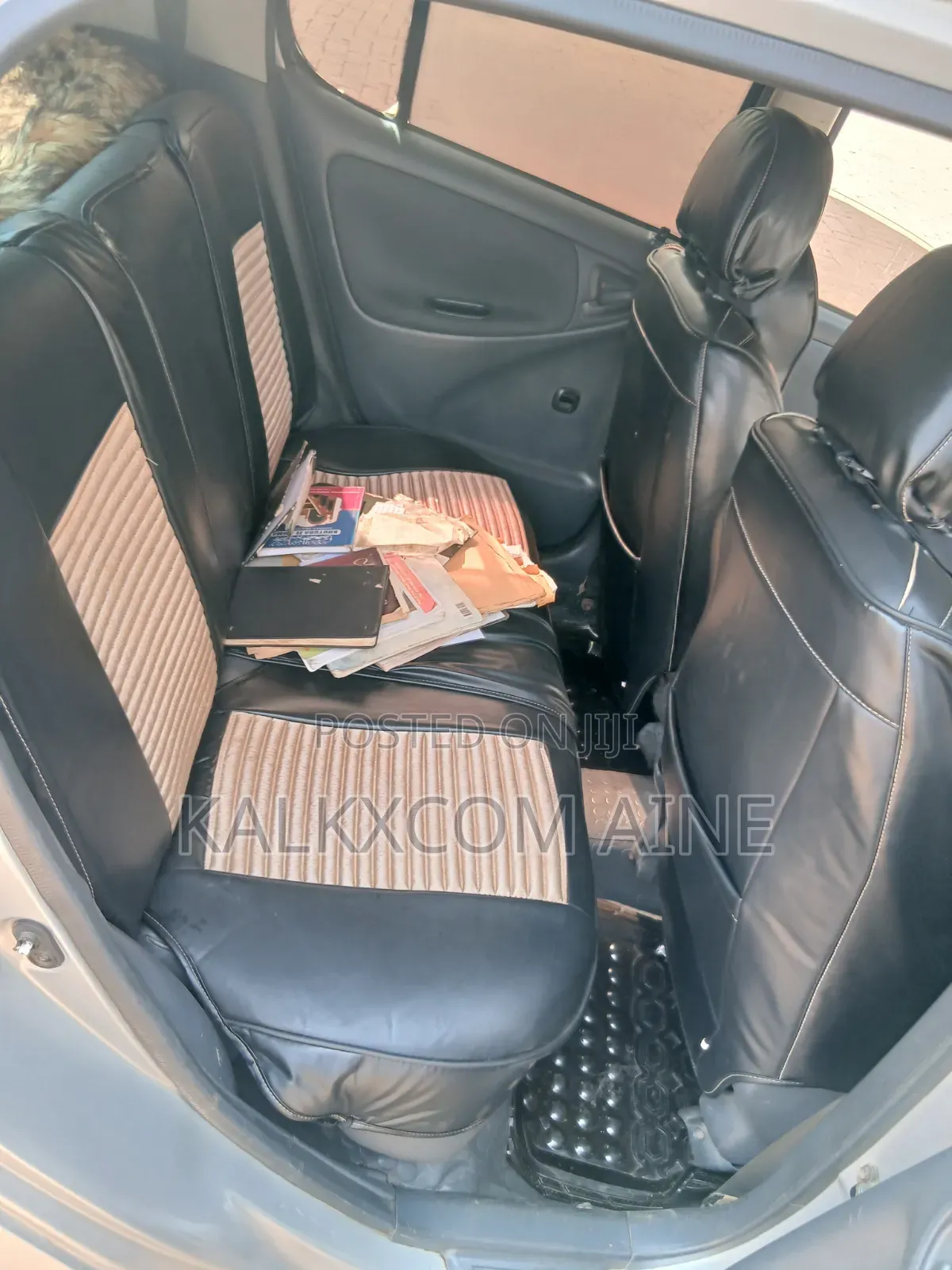 Toyota Vitz 2003 Silver