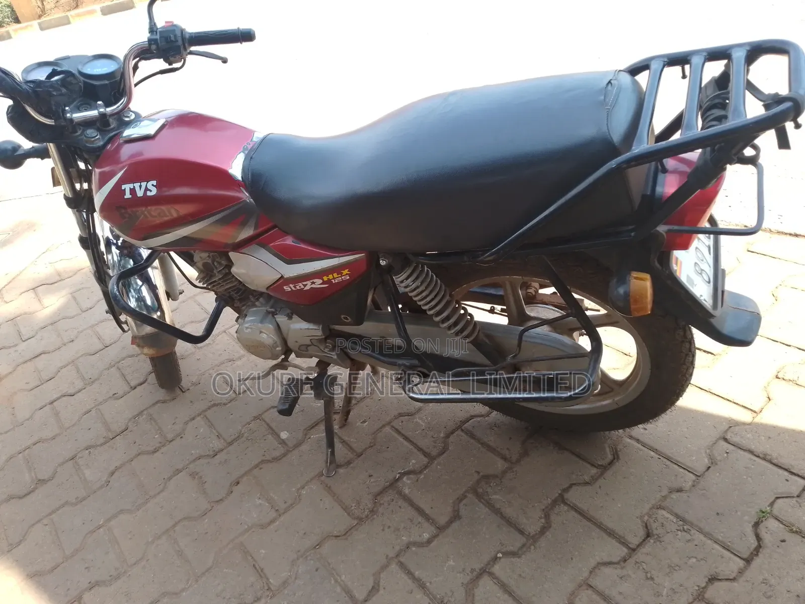 TVS HLX 125 2019 Red