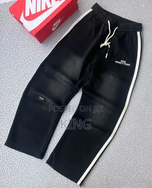 Relaxed Fit Nike Buggy Sweatpants
