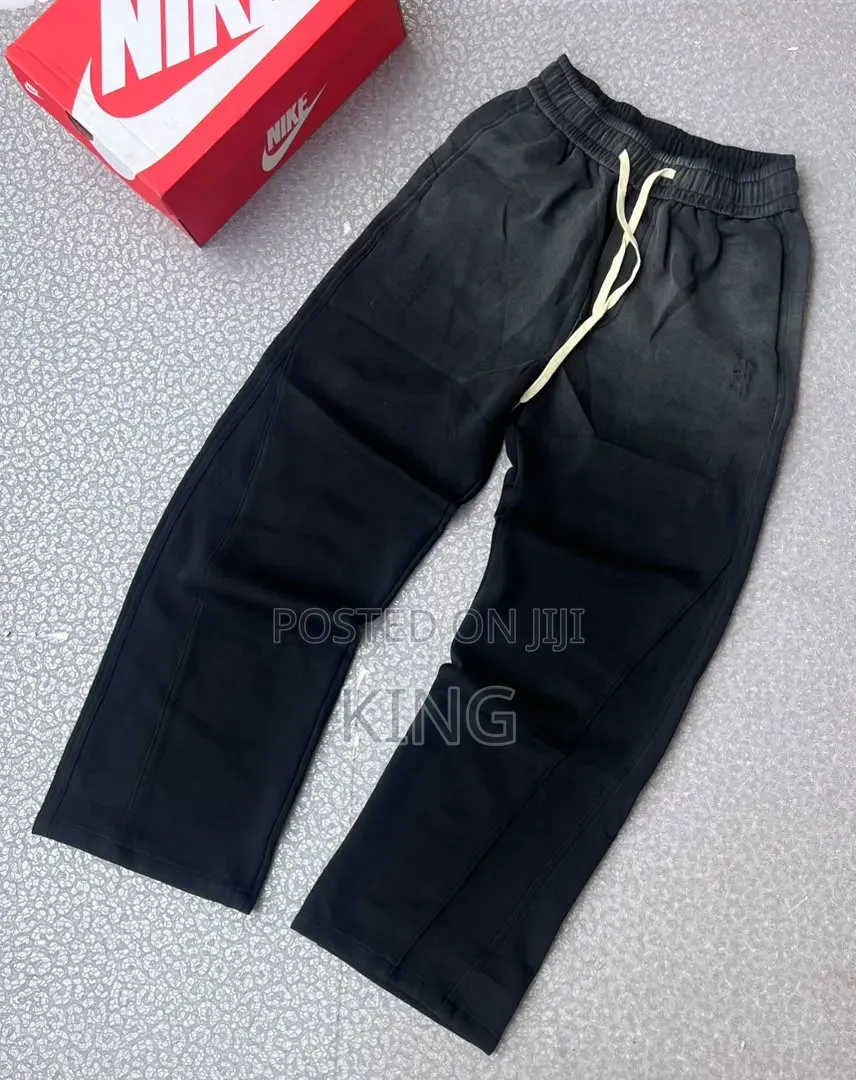 Relaxed Fit Nike Buggy Sweatpants