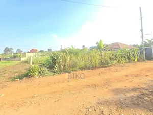 Namugongo Land in Posh Neighbourhood No Brokers