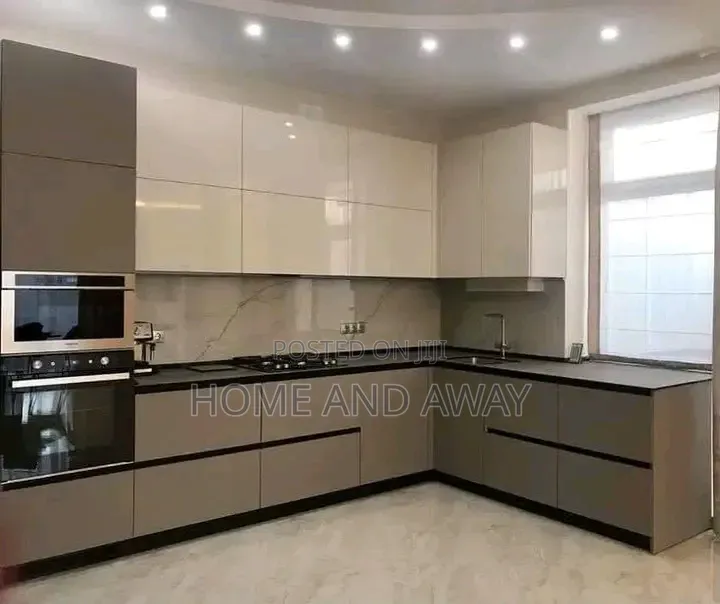 Kitchen Cabinets in Custom Made Colours 830,000/- Per Running Meter
