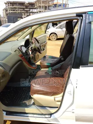 Toyota Harrier 1997 White