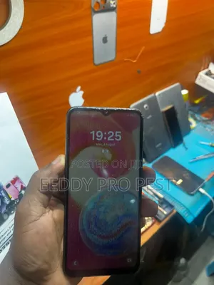 Samsung Galaxy A12 64 GB Black
