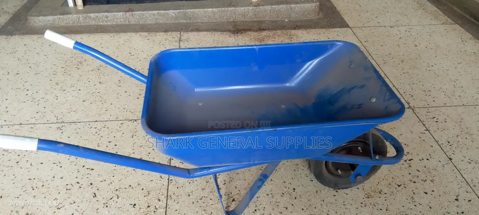Wheelbarrow Heavy Duty