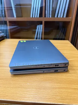 Laptop Dell Latitude 7300 8GB Intel Core i5 SSD 256GB