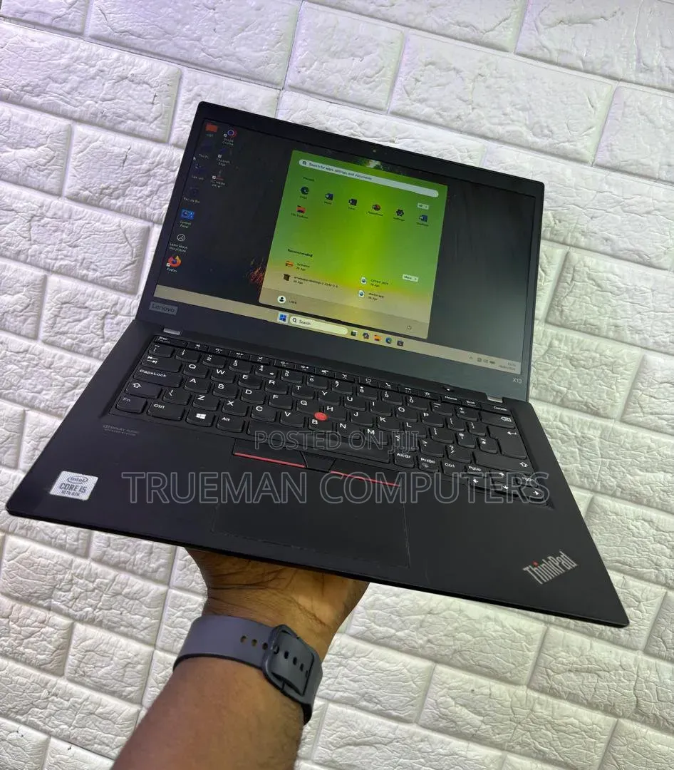 Laptop Lenovo ThinkPad X131e 8GB Intel Core i5 SSD 256GB