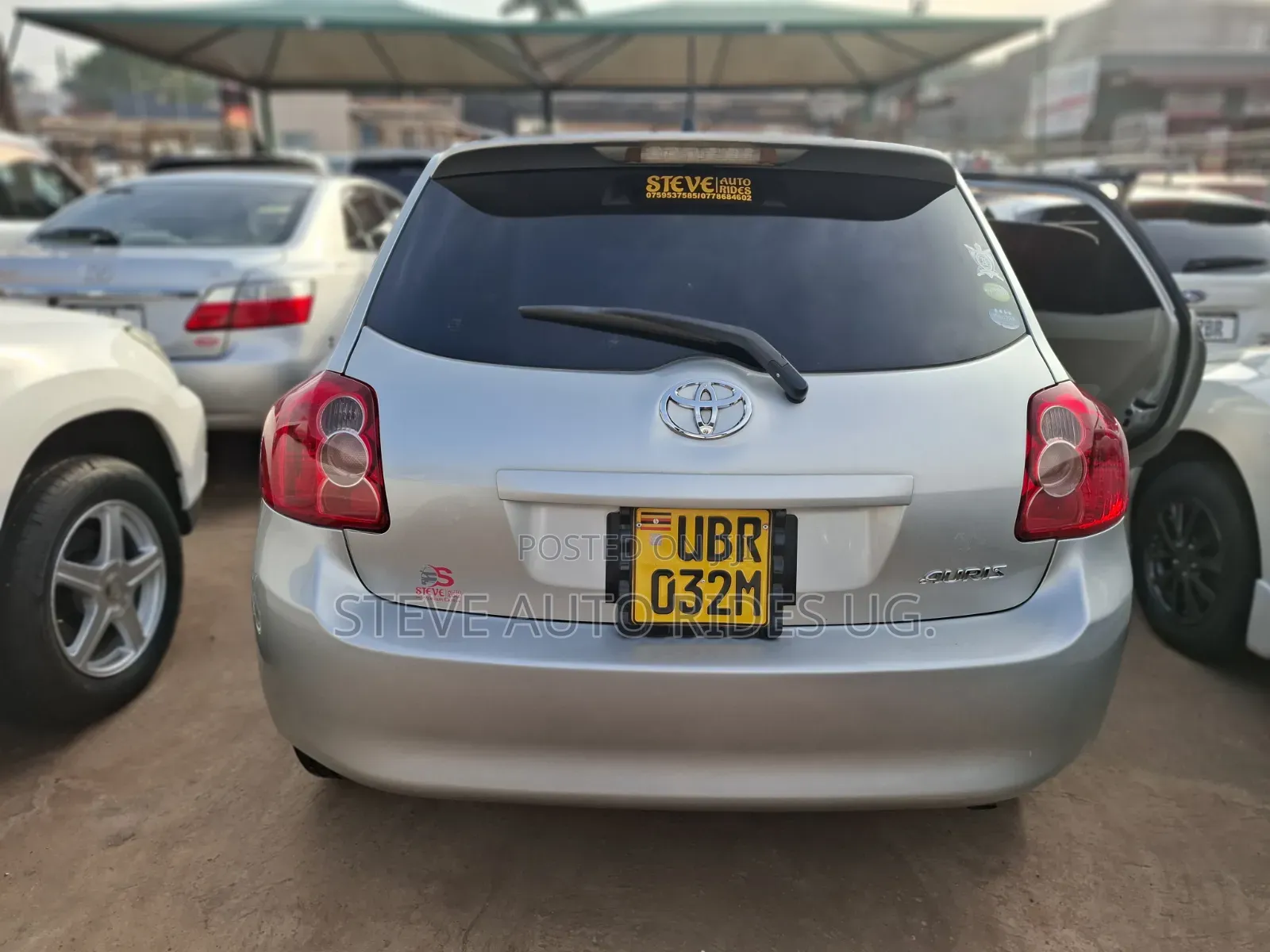 Toyota Auris 2009 Silver