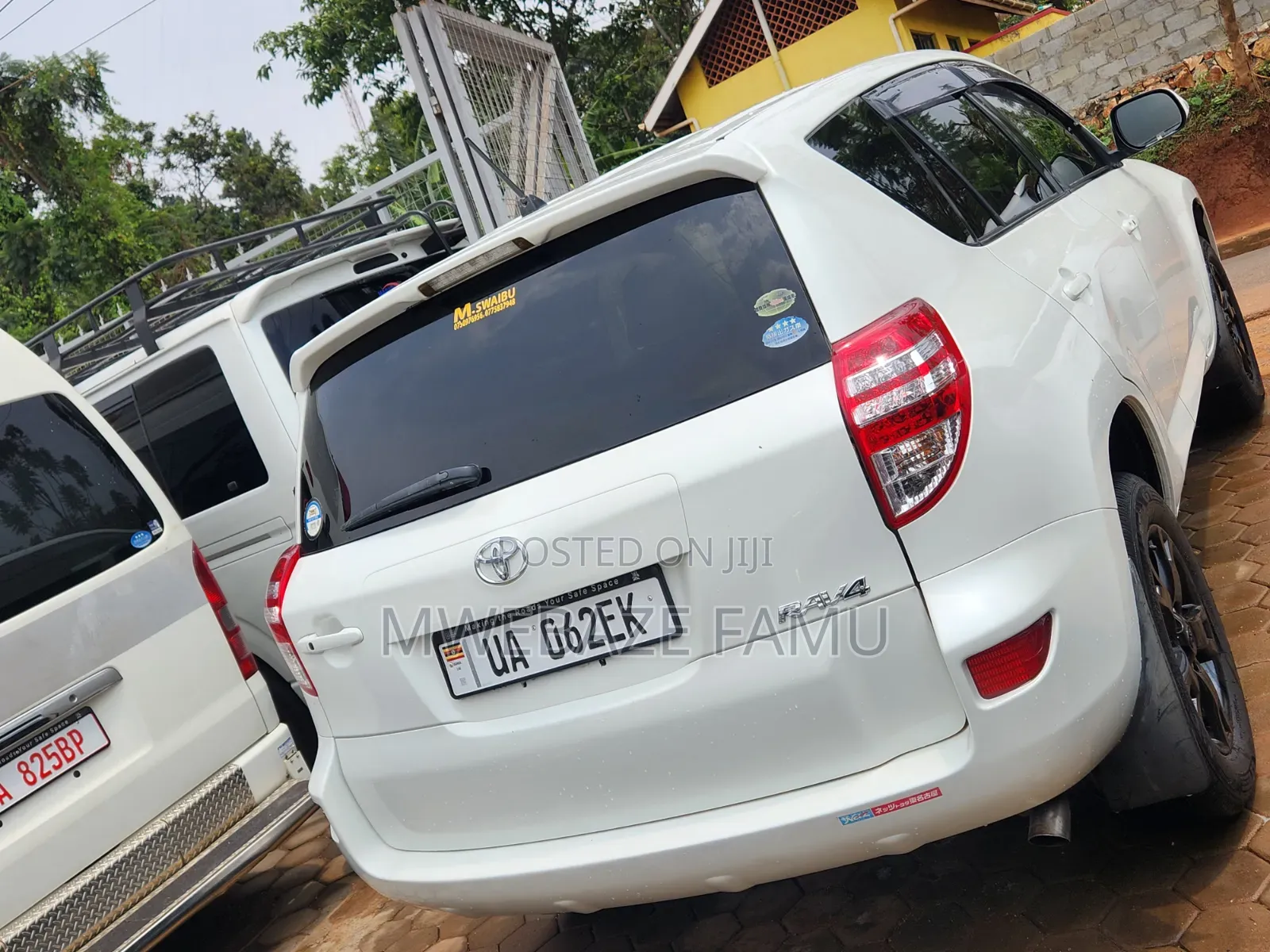 Toyota RAV4 2010 White