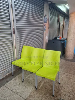 Priority Matte Plastic Chairs Plastic Chairs