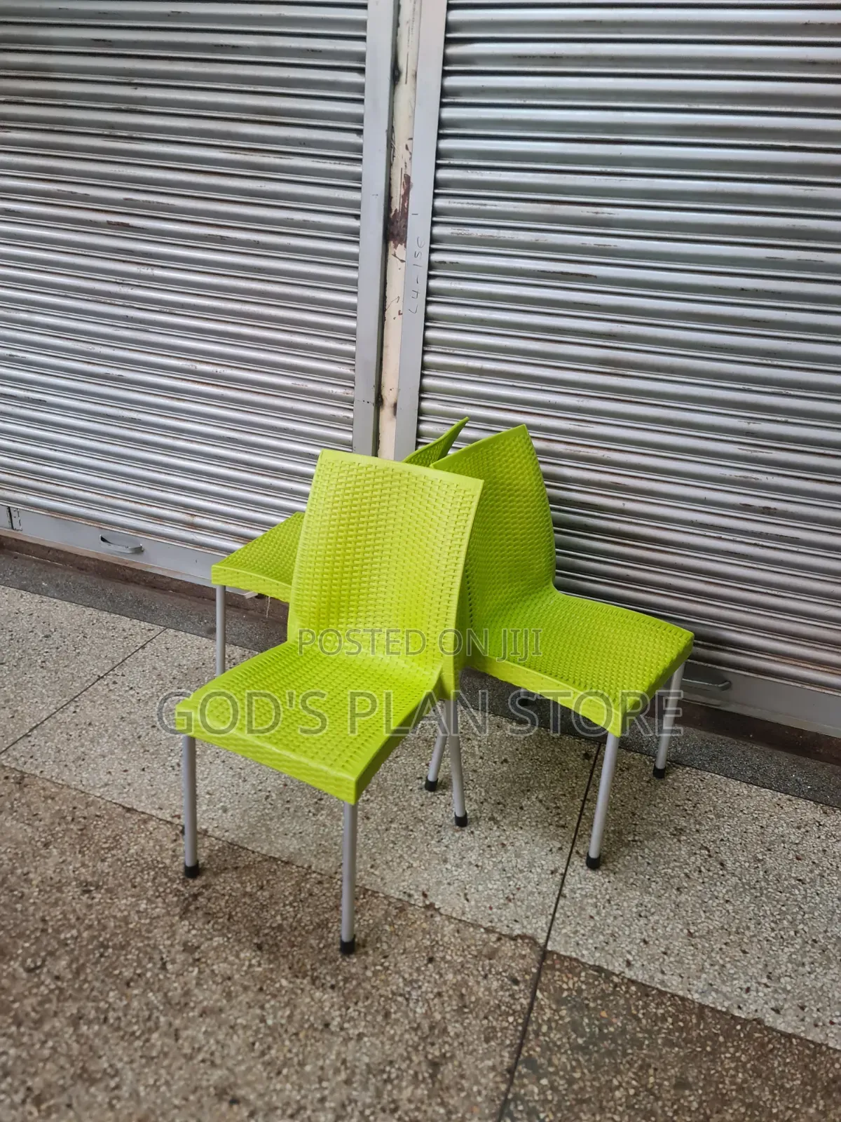 New Style Cafe Plastic Chairs Plastic Chairs