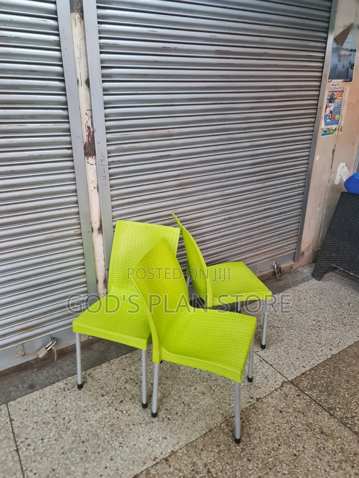 New Style Cafe Plastic Chairs Plastic Chairs