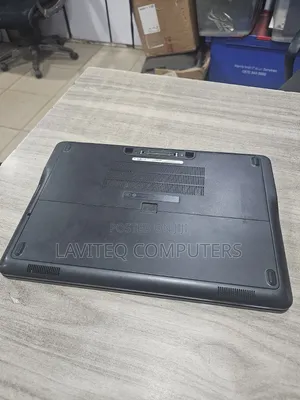 Laptop Dell Latitude E7240 8GB Intel Core i5 SSD 128GB