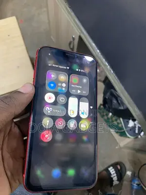 Apple iPhone 11 256 GB Red