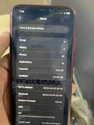Apple iPhone 11 256 GB Red