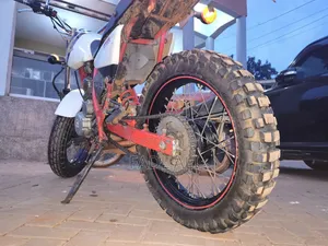 Honda 2000 Black