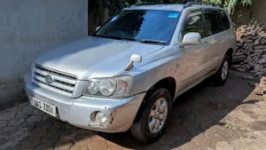 Toyota Kluger 2004 Silver