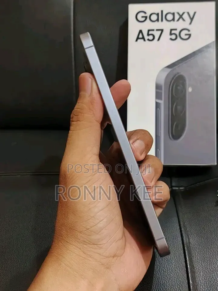 New Samsung Galaxy A57 256 GB Gray