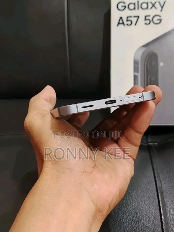 New Samsung Galaxy A57 256 GB Gray