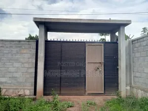 3bdrm Townhouse/Terrace in Luwero / Luwero for sale