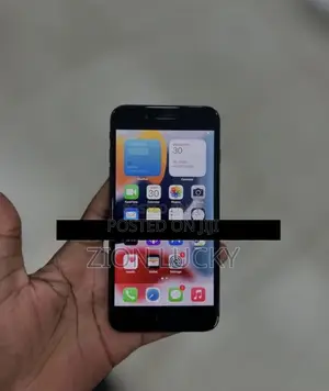 Apple iPhone 7 Plus 32 GB Black