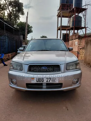 Subaru Forester 2004 Silver