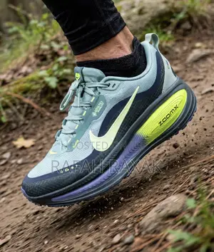 Original Multicolor Nike ZoomX Vomero 18 GTX Running Sneakers