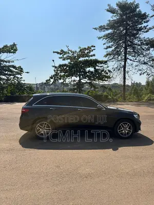 Mercedes-Benz GLC-Class 2017 Black