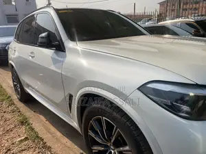 Mercedes-Benz X Class 2021 White