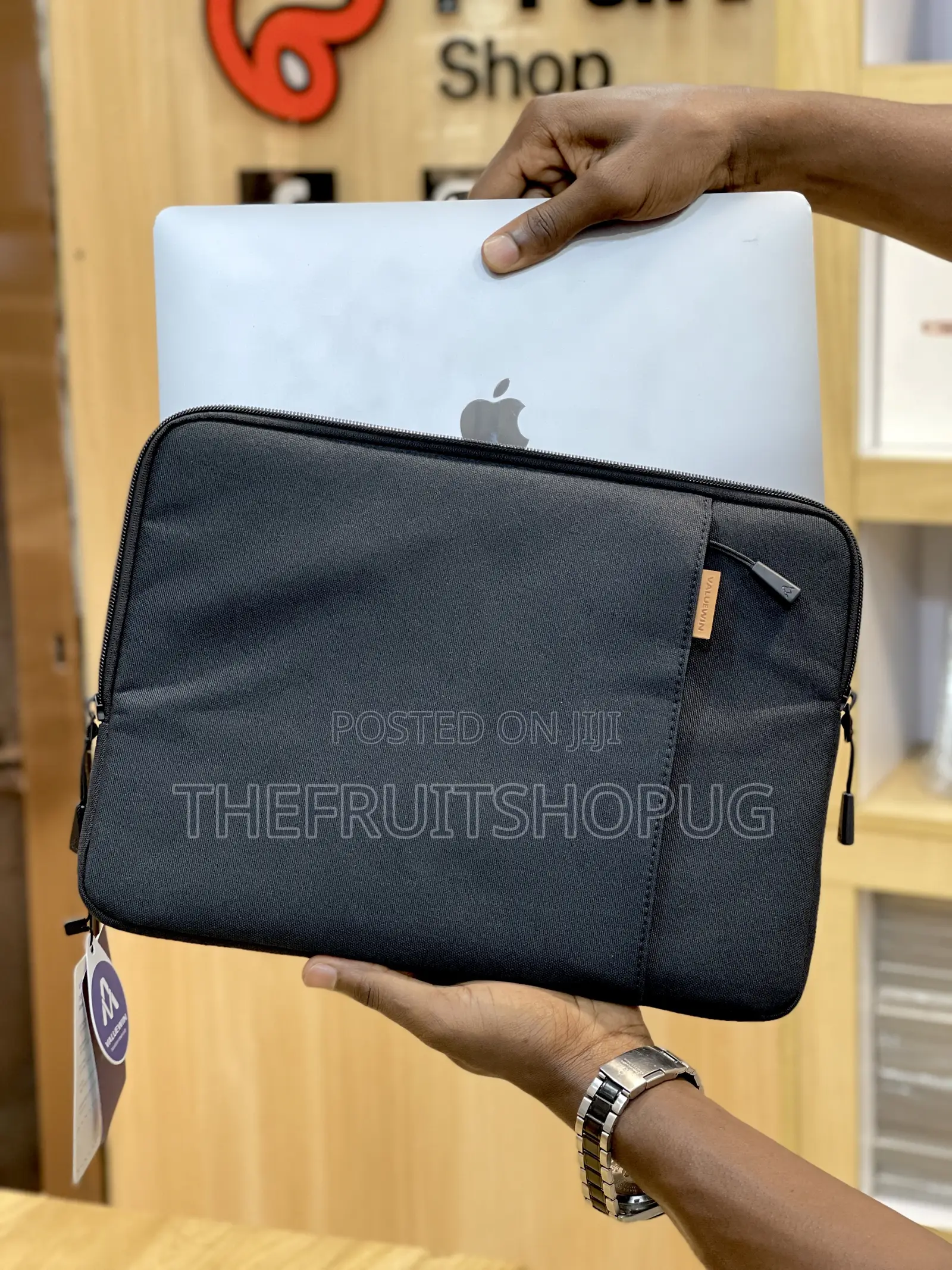 Taikesen 12”-13” Black Laptop Sleeve