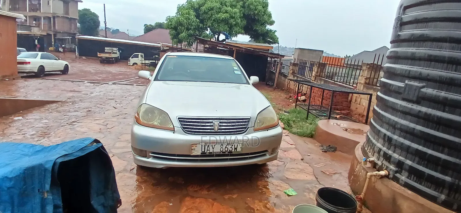 Toyota Mark II 2003 Silver