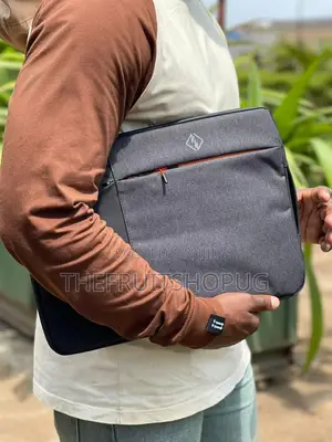 13”–14” Laptop Sleeve / Carry Case
