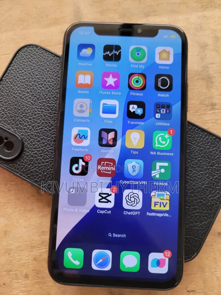Apple iPhone XS 64 GB Black