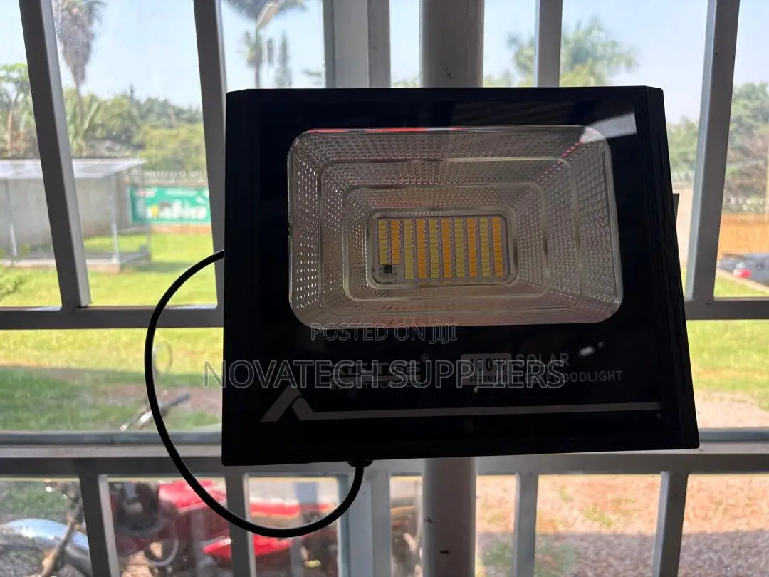 ALLTOP 100W Rechargeable Solar Flood Light With Long Backup