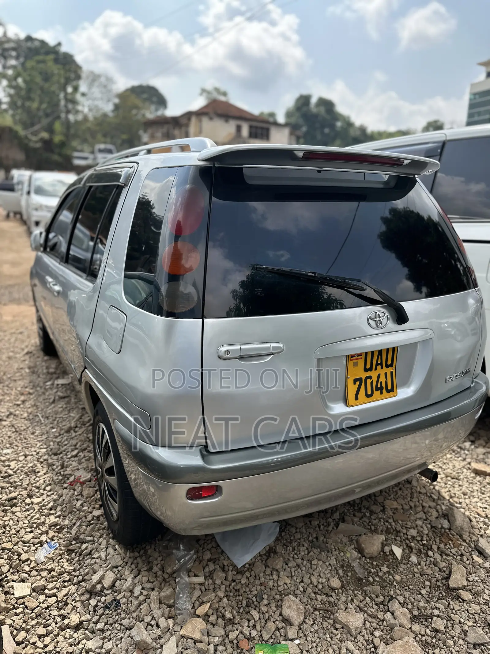 Toyota Raum 2002 Silver