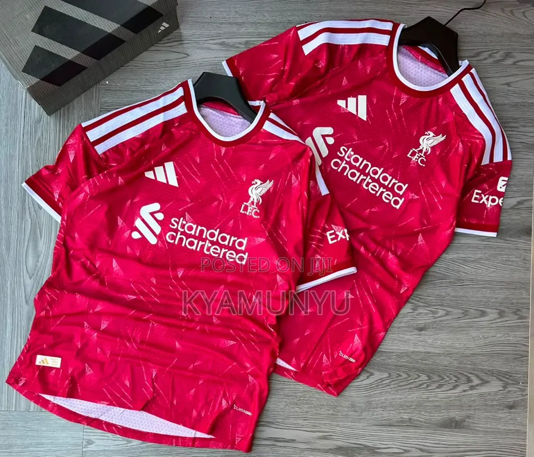 Adidas Liverpool FC 2026/2027 Jersey.