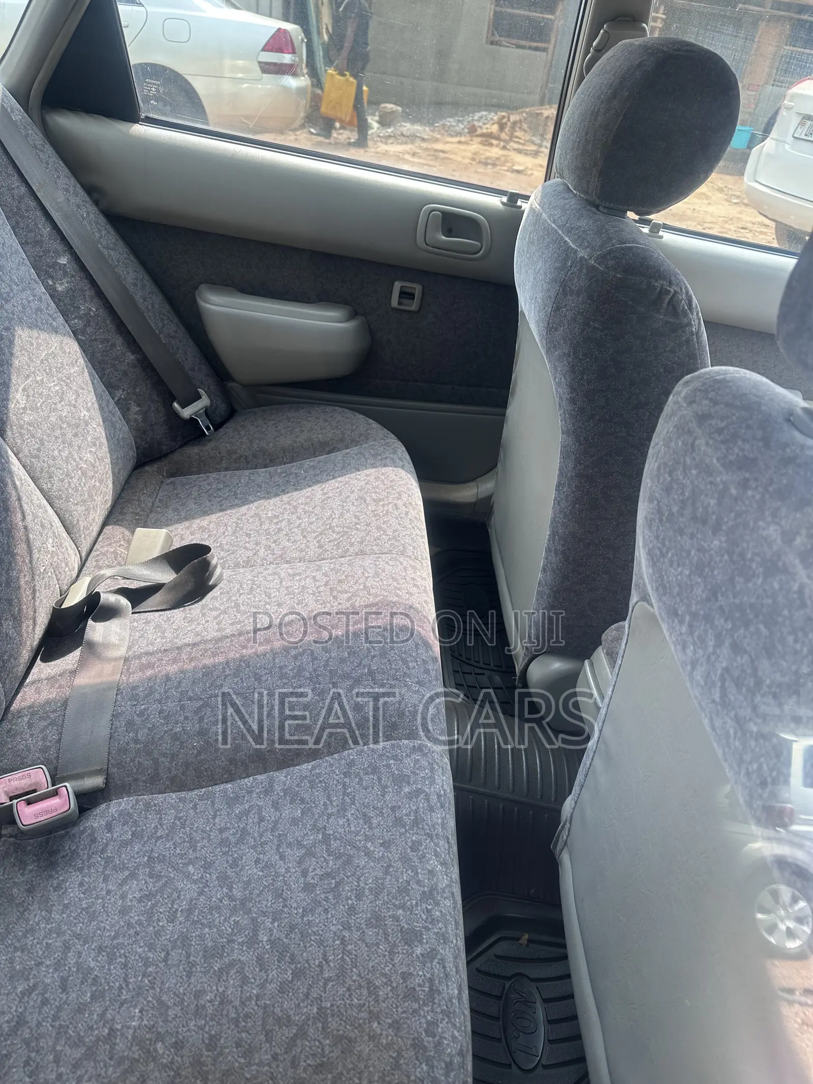 Toyota Sprinter 1999 Silver