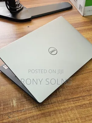 Laptop Dell XPS 13 7390 8GB Intel Core i5 SSD 256GB