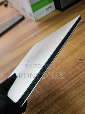 Laptop Dell XPS 13 7390 8GB Intel Core i5 SSD 256GB
