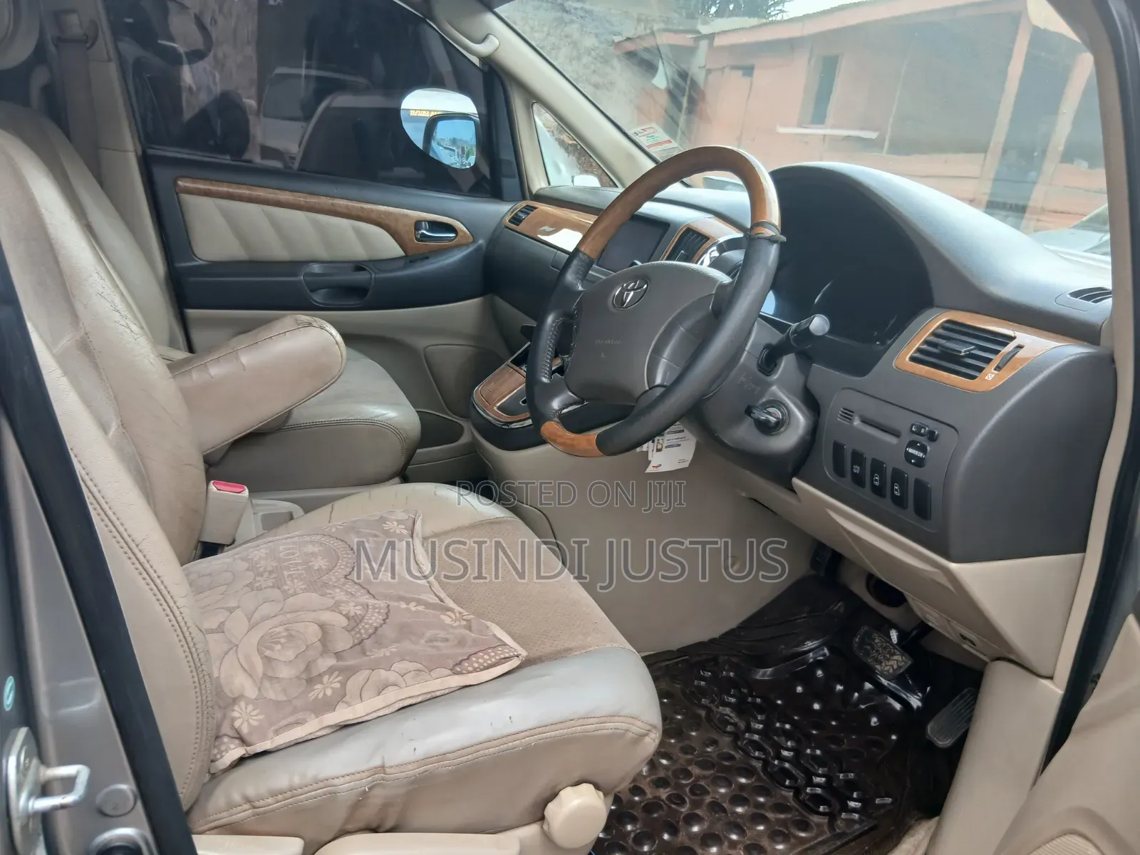 Toyota Alphard 2006 Gray