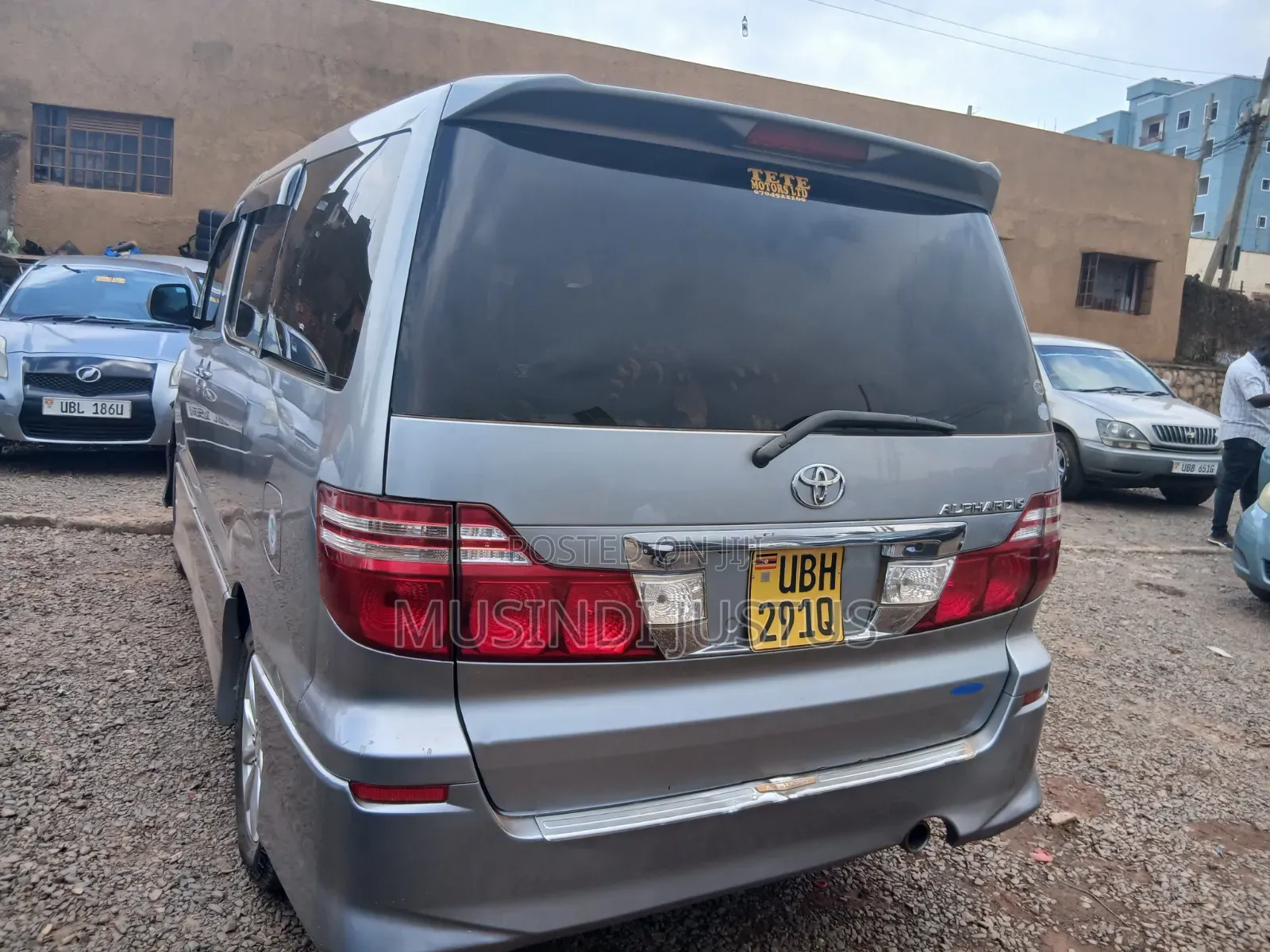 Toyota Alphard 2006 Gray