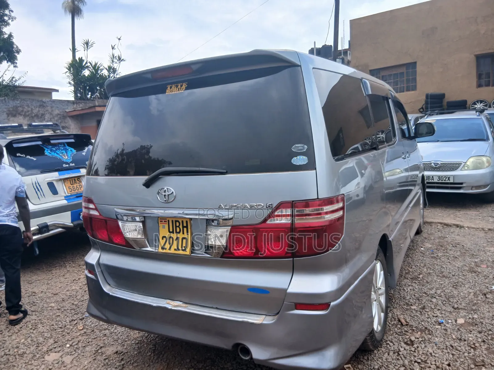 Toyota Alphard 2006 Gray