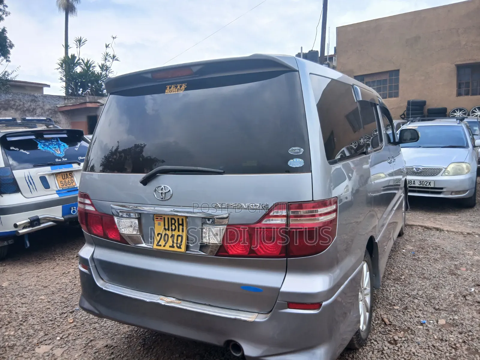 Toyota Alphard 2006 Gray