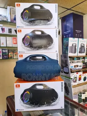 Boomsbox 4 Superb Sounds Speaker
