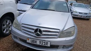 Mercedes-Benz C200 2009 Silver