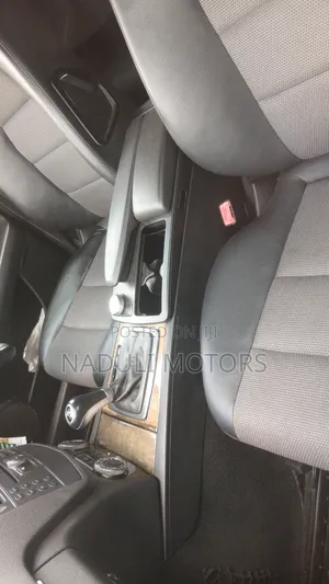 Mercedes-Benz C200 2009 Silver