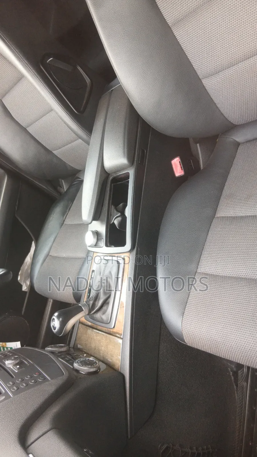 Mercedes-Benz C200 2009 Silver