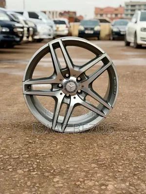 Mercedes Benz / AMG Size 18
