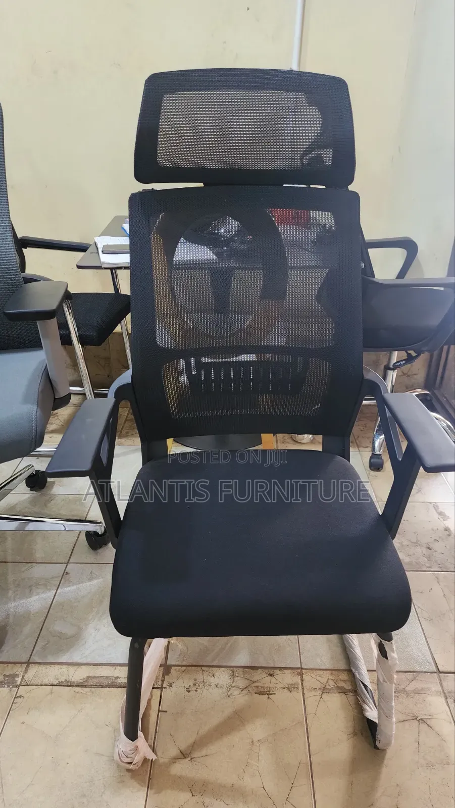 Board Room Chair With Headrest