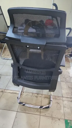 Board Room Chair With Headrest